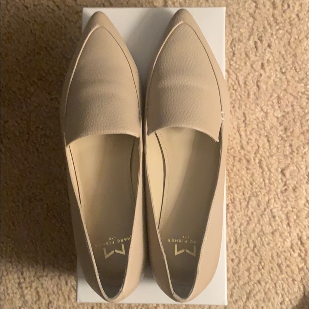 NWT Marc Fisher Zurri Pointed Toe Loafer